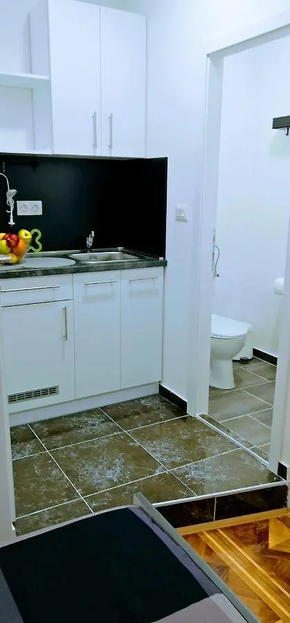 Zpula Center Studio Apartments