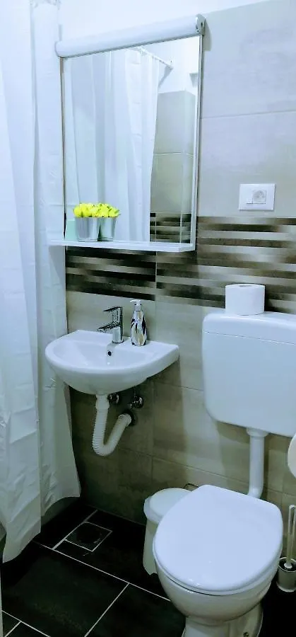 Zpula Center Studio Apartments