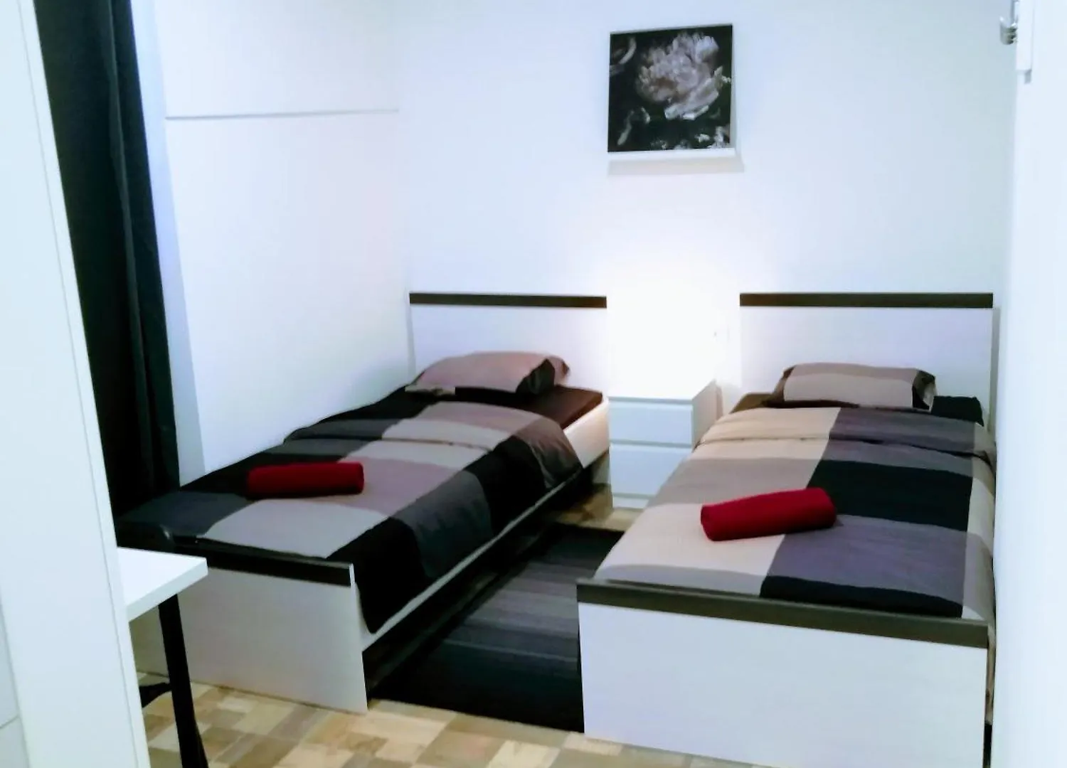 Zpula Center Studio Apartments location