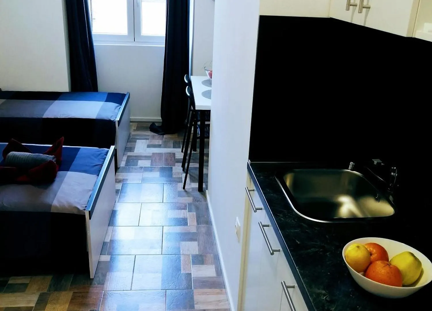Zpula Center Studio Apartments Croatia