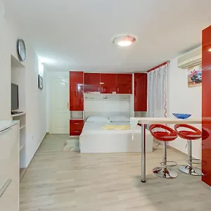 https://apartments-leila-mali-losinj.primorje-gorskikotar.com